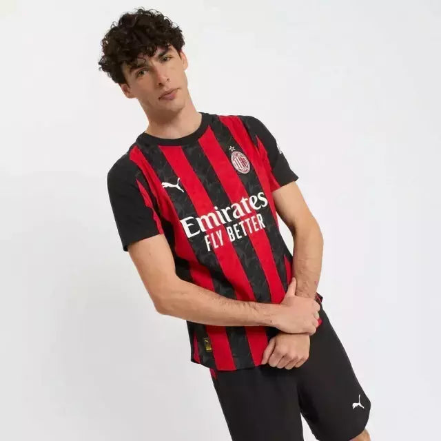 Camisa AC Milan Home 2025/26 - Torcedor Masculino